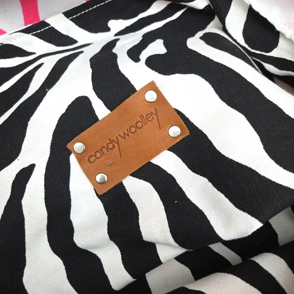 NWOT CANDY WOOLLEY Reversibe Tote Luxury 18"W x 22"L - Picture 4 of 5